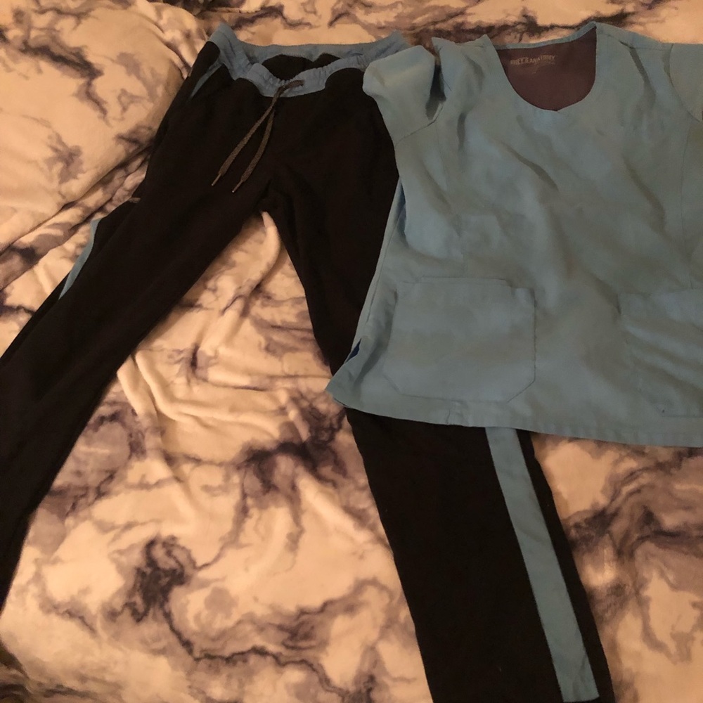 Jogger scrubs